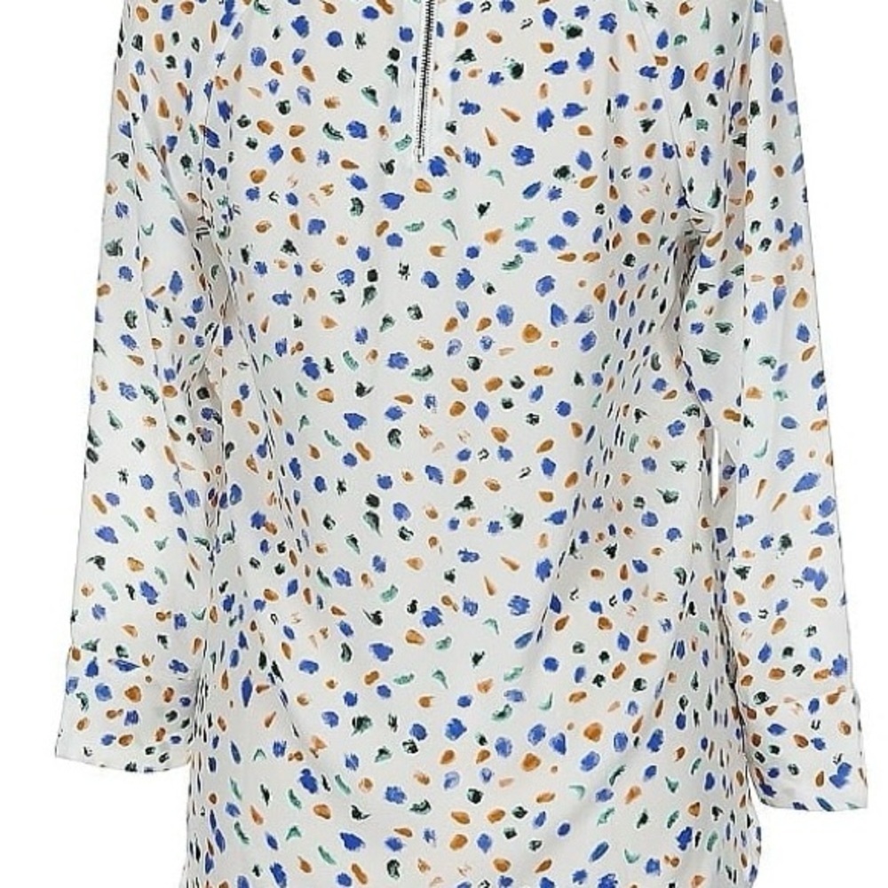 Serrín White and Blue Fitted Blouse with 3/4 Sleeves and Bib Collar - Picture 8 of 15